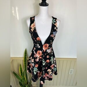 Forever 21 Black Floral Plunge Skater Dress M Romantic Wedding Guest Whimsigoth